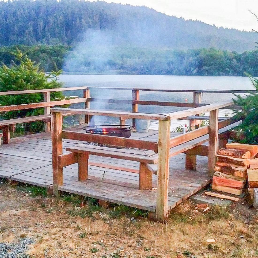 Hotel Surfside Glamping Camper Klamath Esterno foto