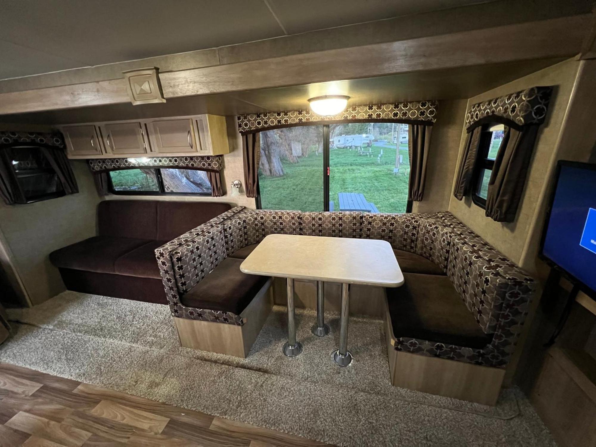Hotel Surfside Glamping Camper Klamath Esterno foto