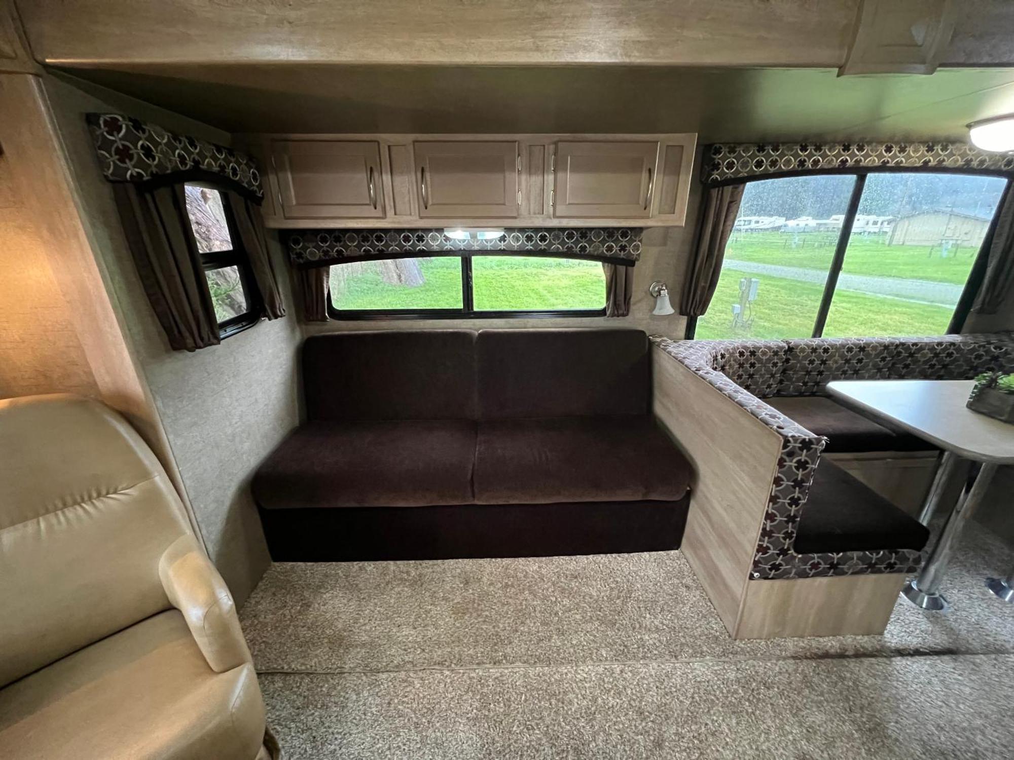 Hotel Surfside Glamping Camper Klamath Esterno foto