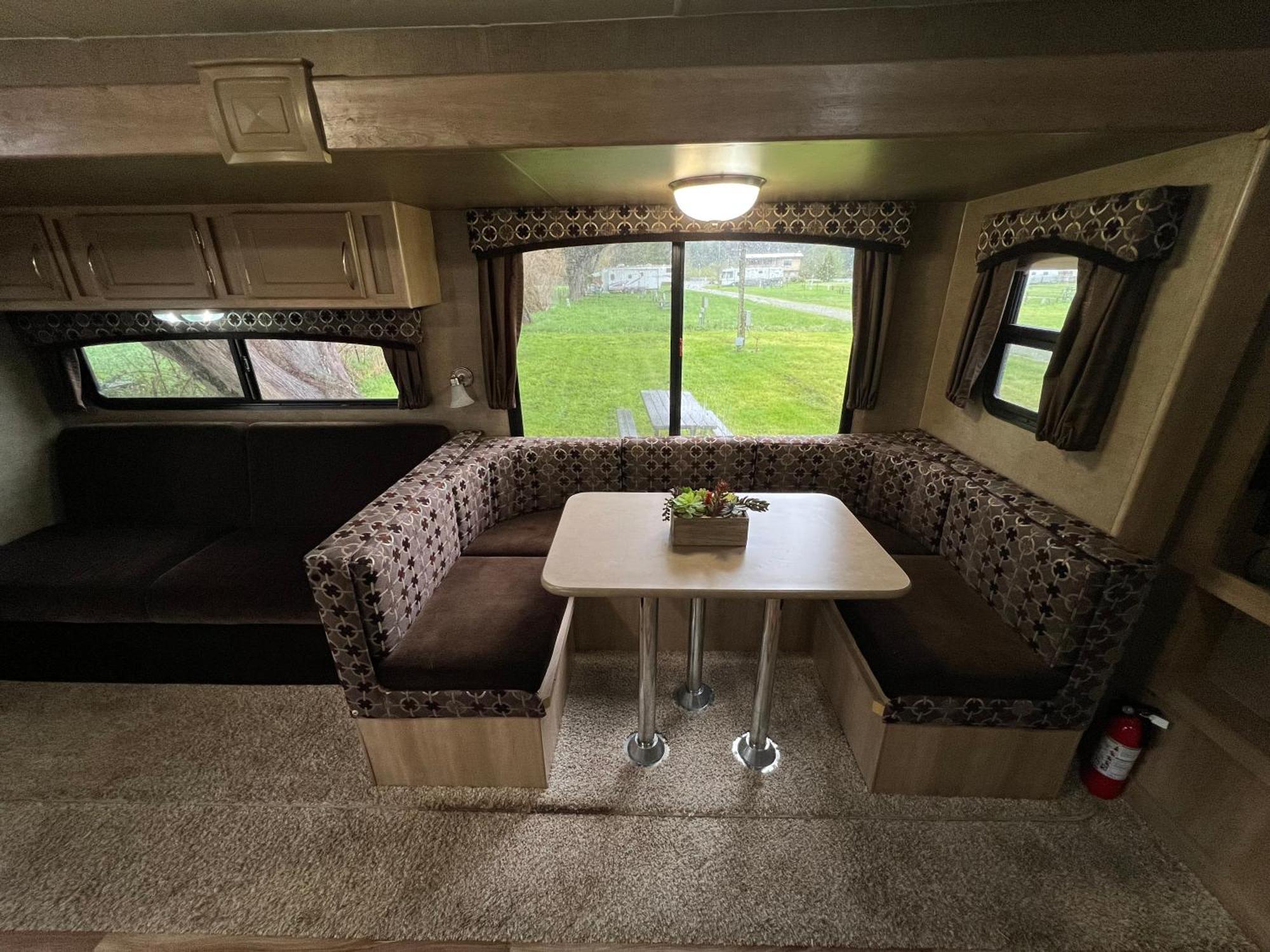 Hotel Surfside Glamping Camper Klamath Esterno foto